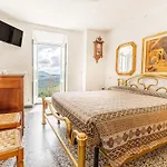 The Terrace Of Cerese-private Parking And Garden Vallebuona