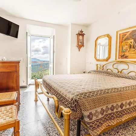 The Terrace Of Cerese-private Parking And Garden Vallebuona