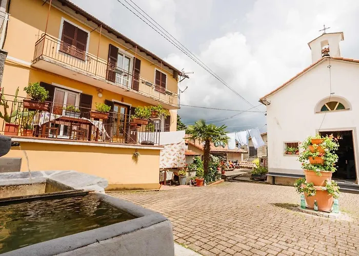 The Terrace Of Cerese-private Parking And Garden